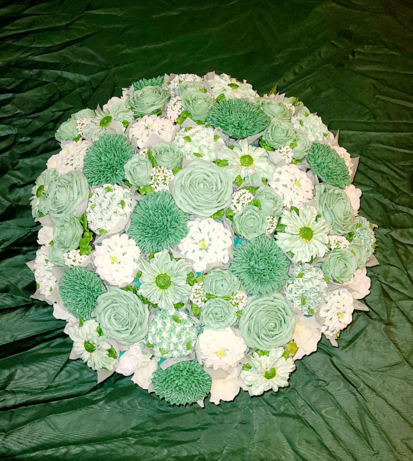 Green Anniversary/Birthday Bouquets